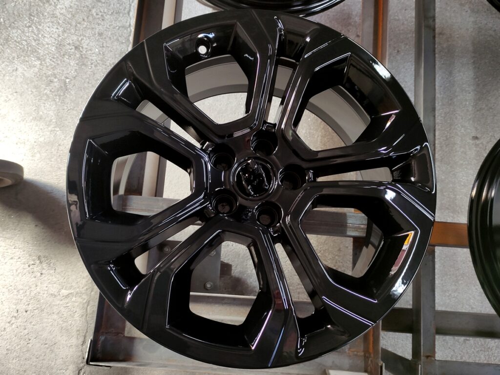 RR Evoque 18